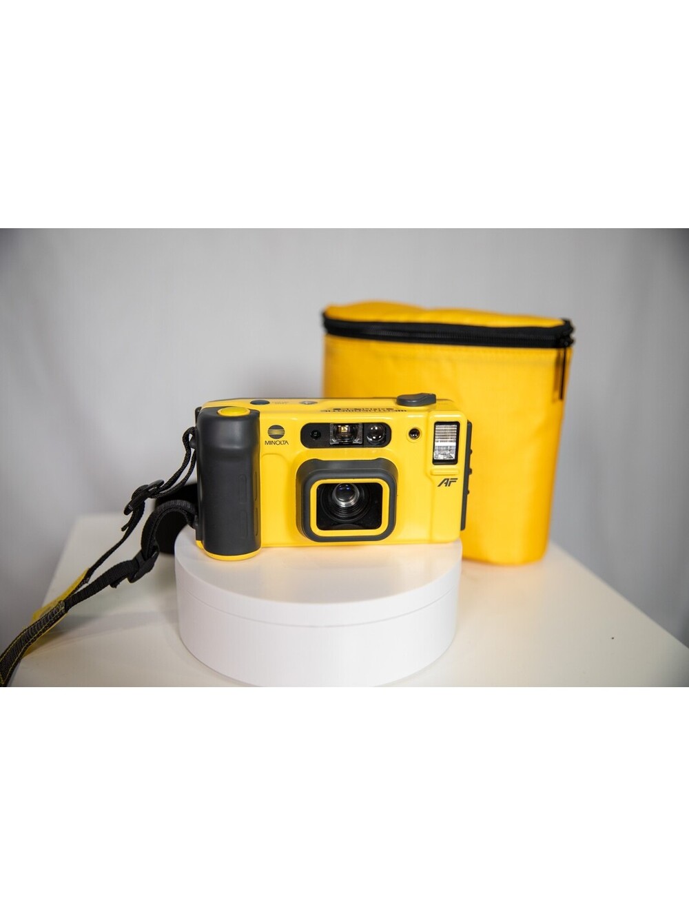 Tested Minolta Weathermatic Dual 35 Camera UNDERWATER From JAPAN - Works!